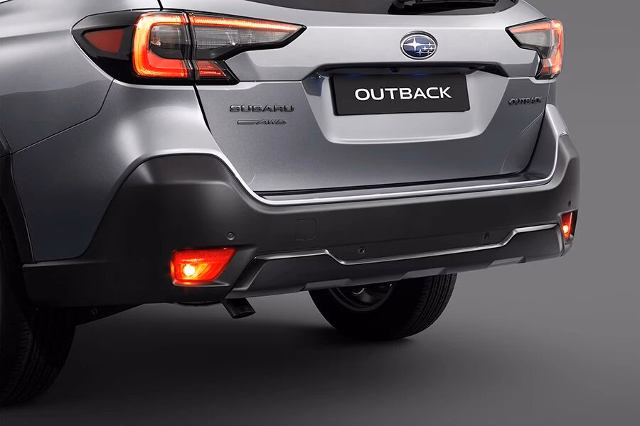 Subaru Outback - ĀRPUSE & SALONS