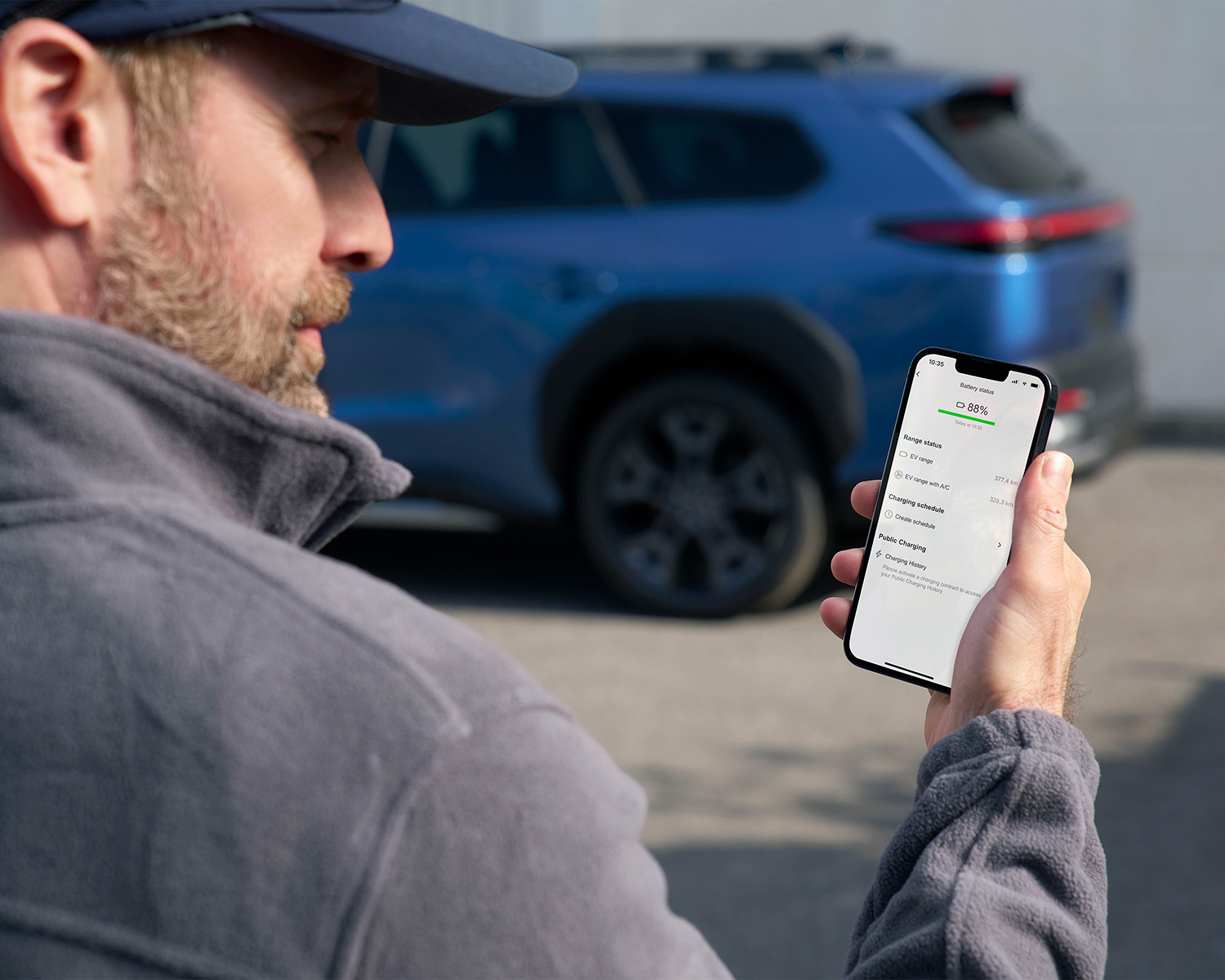 Subaru e-Outback salona vadītāja vieta un multimediju sistēma