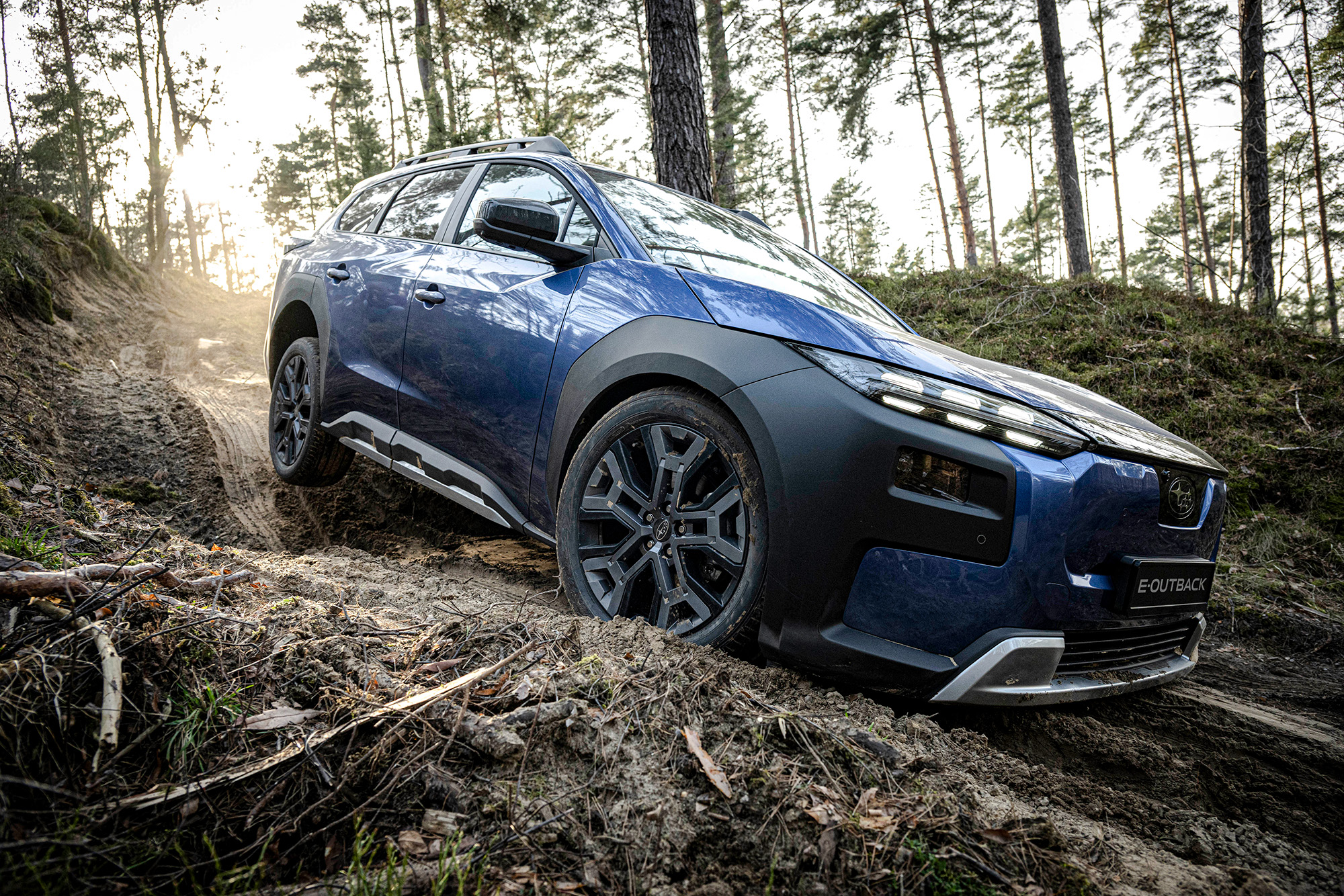 Subaru e-Outback elektriskā pilnpiedziņa AWD ar X-MODE